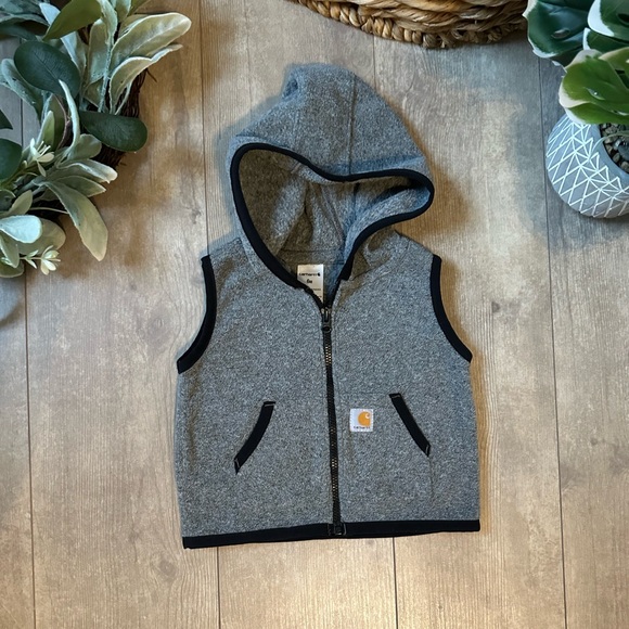 Carhartt Gray Hooded Fleece Vest Baby Boy Size 6 Months Like New Condition - Picture 4 of 15